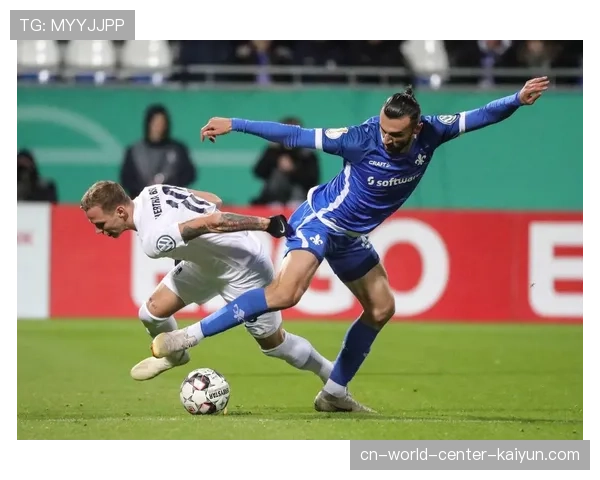 弗赖堡防守反击战术对阵强队奏效 客场韧性成关键